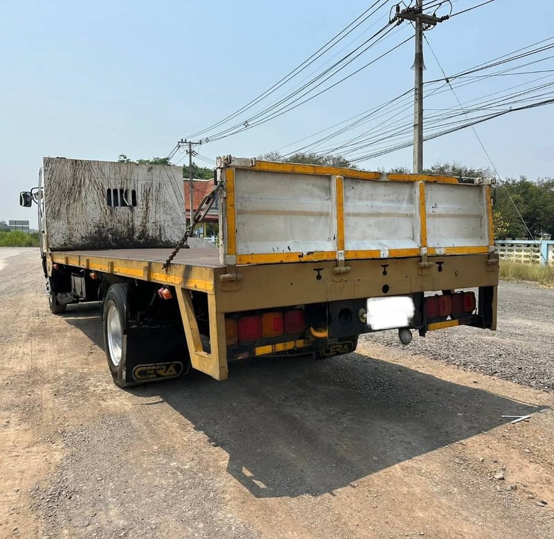 ราคา499000ขายรถบรรทุก 6 ล้อพื้นเรียบ hinoFG1Jเครื่องJO8C-212🐎โบอินเตอร์รถปี46รถเดิมๆใช้งานน้อยมาก กระบะพื้นเรียบยาว 7.20ม. ครัชซีสวยมากๆๆไมล์น้อยเอกสารเล่มทะเบียนครบสนใจ0911464263