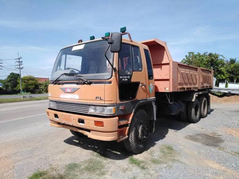 ราคา389000บาทขายรถบรรทุก10ล้อเพาเดียวดั้ม HINO FL3H เครื่อง HO7D -195 แรงม้าแน่นมากๆรถเดิมๆๆสวยๆๆรถปี 2540 ครับเอกสารทะเบียนพร้อมครับสนใจ091-146-4263 คุณเยี่ยม