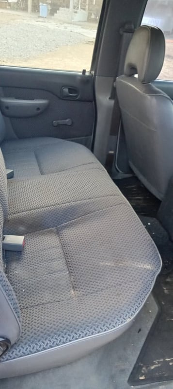 ขายรถกระบะ 4 ประตูฟอร์ดเครื่อง 2500 cc รถปี 47 รถเดิมๆมือหนึ่งป้ายแดงเอกสารทะเบียนพร้อม