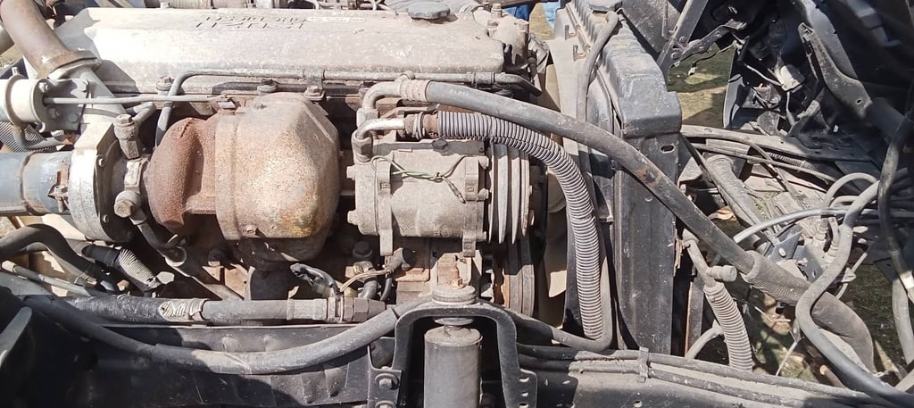 ราคา229000บาทขายรถ 6 ล้อ isuzu NPR 7..เครื่อง4HG1-130เทอร์โบปี49ยาว 5 เมตรเอกสารทะเบียนพร้อมขายหัวคัทซีตามสภาพนี้เครื่องติดได้ไม่มีแบตเตอรี่ให้สนใจ 091-146-4263 ราคา229000บาทขายรถ 6 ล้อ isuzu NPR 7..เครื่อง4HG1-130เทอร์โบปี49ยาว 5 เมตรเอกสารทะเบียนพร้อมขายหัวคัทซีตามสภาพนี้เครื่องติดได้ไม่มีแบตเตอรี่ให้สนใจ 091-146-4263