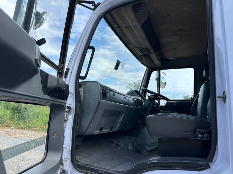 ราคา349000บาทขายรถบรรทุกตู้hino ff1j เครื่อง JO8C-210 ปี 40 กระบะยาว 5 เมตร 50 เอกสารทะเบียนพร้อมสนใจ 091-146-4263 ราคา349000บาทขายรถบรรทุกตู้hino ff1j เครื่อง JO8C-210 ปี 40 กระบะยาว 5 เมตร 50 เอกสารทะเบียนพร้อมสนใจ 091-146-4263