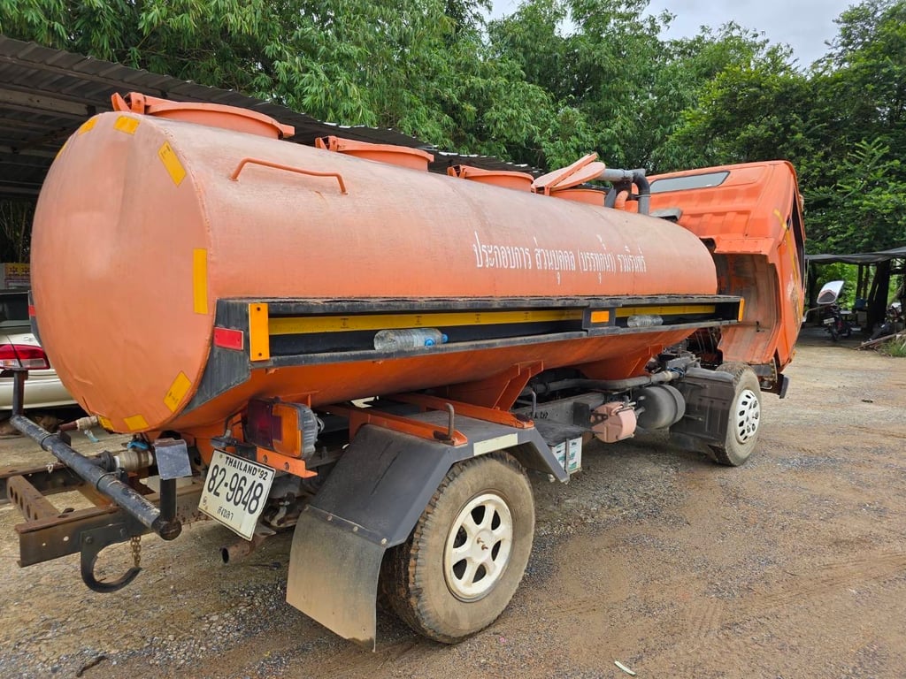 ราคา 29 9,000รดน้ำ 6 ล้อ hino เครื่อง 117 แรงม้าถังน้ำ 6000 ลิตรรถสวยๆพร้อมใช้งานเอกสารทะเบียนพร้อม ราคา 29 9,000รดน้ำ 6 ล้อ hino เครื่อง 117 แรงม้าถังน้ำ 6000 ลิตรรถสวยๆพร้อมใช้งานเอกสารทะเบียนพร้อม