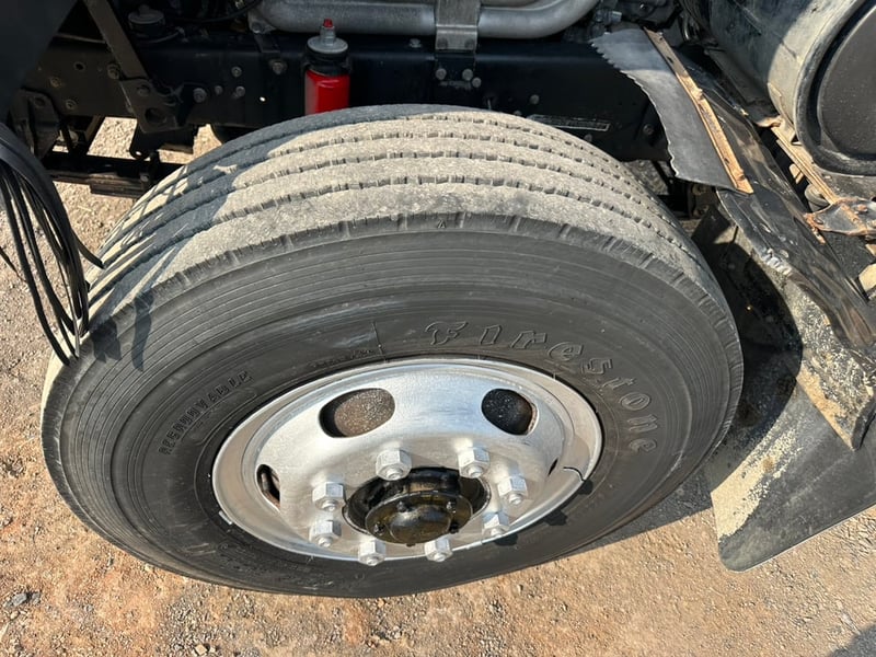 ขายรถบรรทุก 6 ล้อมิตซู FK 457 เครื่อง 6d 16 เทอร์โบ 220 แรงม้าเอกสารทะเบียนพร้อม ขายรถบรรทุก 6 ล้อมิตซู FK 457 เครื่อง 6d 16 เทอร์โบ 220 แรงม้าเอกสารทะเบียนพร้อม