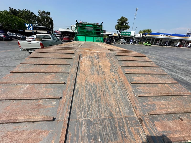 ราคา899000บาทขายรถบรรทุก 12 ล้อเทเลอร์ท้ายลาดฮีโน่FM2K-series 7 เครื่องE13C-380แรงม้ารถปี 2540 รถพน้อมใช้งานเอกสารทะเบียนพร้อมสนใจ0911464263