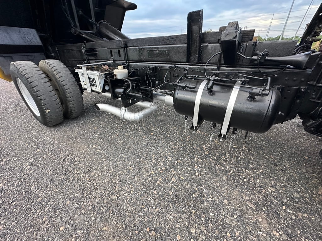 ราคา369000บาทขายรถ hino ดั้มFE3Wเครื่องWO6E-165แรงม้าแน่นมากๆรถปี 44 เบรคทิฟฟี่พวกมาลัยเพาเวอร์ดั้มยิงหน้าเอกสารทะเบียนพร้อมสนใจ 091-146-4263 คุณเยี่ยม ราคา369000บาทขายรถ hino ดั้มFE3Wเครื่องWO6E-165แรงม้าแน่นมากๆรถปี 44 เบรคทิฟฟี่พวกมาลัยเพาเวอร์ดั้มยิงหน้าเอกสารทะเบียนพร้อมสนใจ 091-146-4263 คุณเยี่ยม