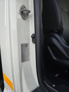 ราคา 89,0000 บาทขายรถทุก 6 ล้อ hino fc9jLเครื่อง jo5E-175แรงม้าแม่นมากๆรถปี 63 ไมล์วิ่งไม่ถึงแสนโลรถยาว 6.60เมตร เอกสารทะเบียนพร้อมภาษีเต็มพร้อมใช้งานสนใจติดต่อรถบ้านคุณเยี่ยม 091-146-4263 ด่วน