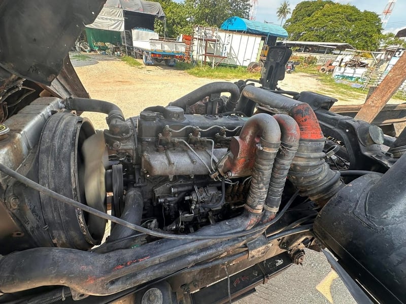 ขายตามสภาพ มิตซู FN527TF เทอร์โบ220แรงม้า ปี44  เกียร์อีตั้นเบรคใหญ่ 2เพลาดั้ม แอร์เย็นราคา299.000บาท