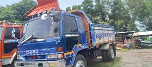 ราคา 359,000 บาทรถดั้ม isuzuFRRเครื่อง 175 แรงม้าแน่นมากๆปี 48มีสโลกลางเบสทิฟฟี่พวงมาลัยพาวเวอร์แอร์พร้อมดั้มยิงหน้ารถพร้อมใช้งานเอกสารทะเบียนพร้อมสนใจติดต่อคุณเยี่ยม 091-146-4263 ราคา 359,000 บาทรถดั้ม isuzuFRRเครื่อง 175 แรงม้าแน่นมากๆปี 48มีสโลกลางเบสทิฟฟี่พวงมาลัยพาวเวอร์แอร์พร้อมดั้มยิงหน้ารถพร้อมใช้งานเอกสารทะเบียนพร้อมสนใจติดต่อคุณเยี่ยม 091-146-4263