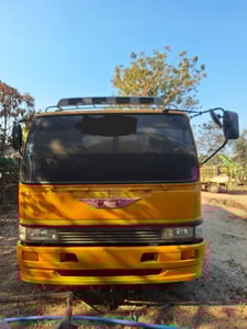 ราคา 25 9,000 บาทขายรถบรรทุกน้ำ hino FE เครื่อง WO6E-165แรงม้าแน่นมากๆพร้อมถังน้ำ 6,000 ลิตรระบบดูดระบบปล่อยน้ำปั๊มรถพร้อมใช้งานไม่มีทะเบียนครับผม