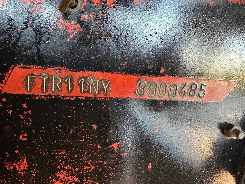 ขายรถบรรทุก 6 ล้อตู้แห้ง 10 บาท isuzu เครื่อง 205 แรงม้าแน่นมากๆรถปี่38พร้อมใช้งานกระบะยาว 7.42ม.กว้าง2.42ม.สูง 2.60ม.เอกสารทะเบียนพร้อมสนใจ 091-146-4263