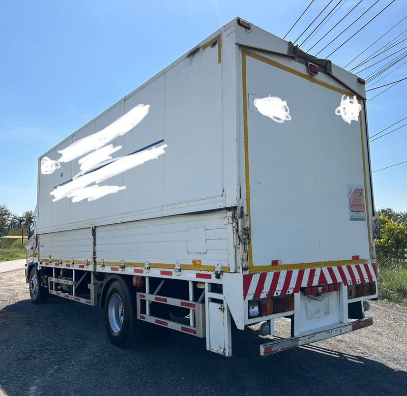 ราคา 489000บาทขายรถบรรทุก 6 ล้อ hino FG 1Jเครื่องJO8Cเทอร์โบ-212แรงม้ารถปี 48 กระบะยาว 7 เมตร 54 กว้าง 2 เมตร 50 สูง 2.70 เมตรเอกสารทะเบียนพร้อมสนใจ 091-146-4263 ด่วน