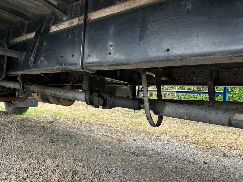 ราคา459000บาทขายรถบรรทุกหกล้อตู้ 10 บาน isuzu deca เครื่อง6HH1-200แรงม้าเครื่องแน่นมากๆรถปี 47 ยาว 7.35 เมตร กว้าง 2.41เมตร สูง 2.56 เมตร เอกสารทะเบียนพร้อมใช้สนใจ 091-146-4263 คุณเยี่ยม ราคา459000บาทขายรถบรรทุกหกล้อตู้ 10 บาน isuzu deca เครื่อง6HH1-200แรงม้าเครื่องแน่นมากๆรถปี 47 ยาว 7.35 เมตร กว้าง 2.41เมตร สูง 2.56 เมตร เอกสารทะเบียนพร้อมใช้สนใจ 091-146-4263 คุณเยี่ยม