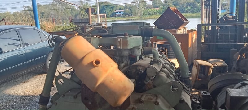 เครื่องขายเครื่องปั่นไฟไดฝรั่งเศส200 kva ขายตามสภาพมีให้เลือก 2 เครื่องต้องไปเช็คระบบเอง