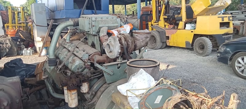 เครื่องขายเครื่องปั่นไฟไดฝรั่งเศส200 kva ขายตามสภาพมีให้เลือก 2 เครื่องต้องไปเช็คระบบเอง