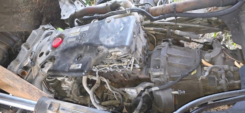 isuzu NMRเครื่อง130 โบรถปี 58กล่องไฟหายชุดปั๊มโซล่าหายไปแถบนึงมีทะเบียนขายตามสภาพจนี้ราคา 14,9000บาทสนใจ 091-146-4263 คุณเยี่ยม
