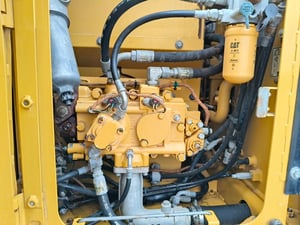 Caterpillar 313d2 Gc  มือเดียวจากห้างรถสวยเดิมๆ เอกสารชุดแจ้งจำหน่าย ขาย  1,100,000 บาท โทร 0817410515