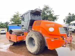 Hamm รถบด20ตันพร้อมใช้ ไมค์ 6 พันชั่วโมง ระบบเต็ม เอกสารเล่มทะเบียนพร้อมโอน ราคา 1,790,000 บาท โทร 081-7410515 Hamm รถบด20ตันพร้อมใช้ ไมค์ 6 พันชั่วโมง ระบบเต็ม เอกสารเล่มทะเบียนพร้อมโอน ราคา 1,790,000 บาท โทร 081-7410515