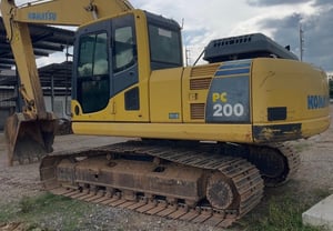 Komatsu Pc200-8 เดิมๆ เต็มทุกระบบ Komatsu Pc200-8 เดิมๆ เต็มทุกระบบ
