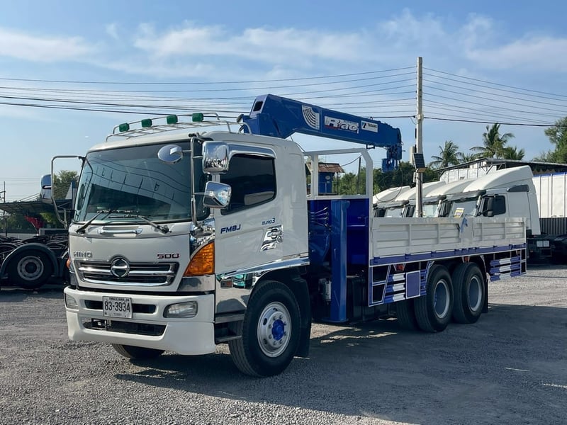 HINO FM 251แรงม้า รถบรรทุก 10ล้อ กระบะเหล็กติดเครน ปี2015