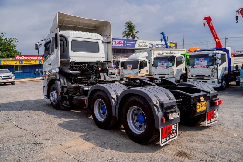 ขายด่วน! UD TRUCK 398 แรงม้า (ปี 2021) หัวลากสวย สภาพพร้อมใช้งาน  รถจอด ชลบุรี