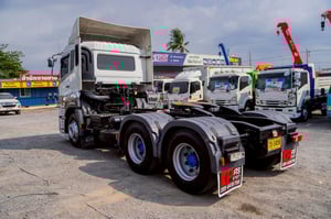 ขายด่วน! UD TRUCK 398 แรงม้า (ปี 2021) หัวลากสวย สภาพพร้อมใช้งาน  รถจอด ชลบุรี