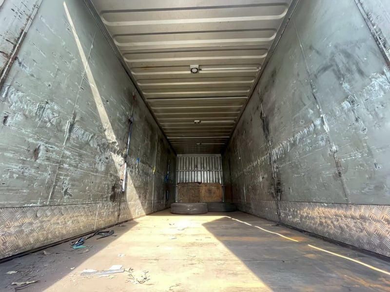 ISUZU FVM 240แรงม้า รถบรรทุก 10ล้อ ตู้แห้ง ปี2022