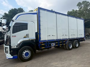 ISUZU FVM 240แรงม้า รถบรรทุก 10ล้อ ตู้แห้ง ปี2022