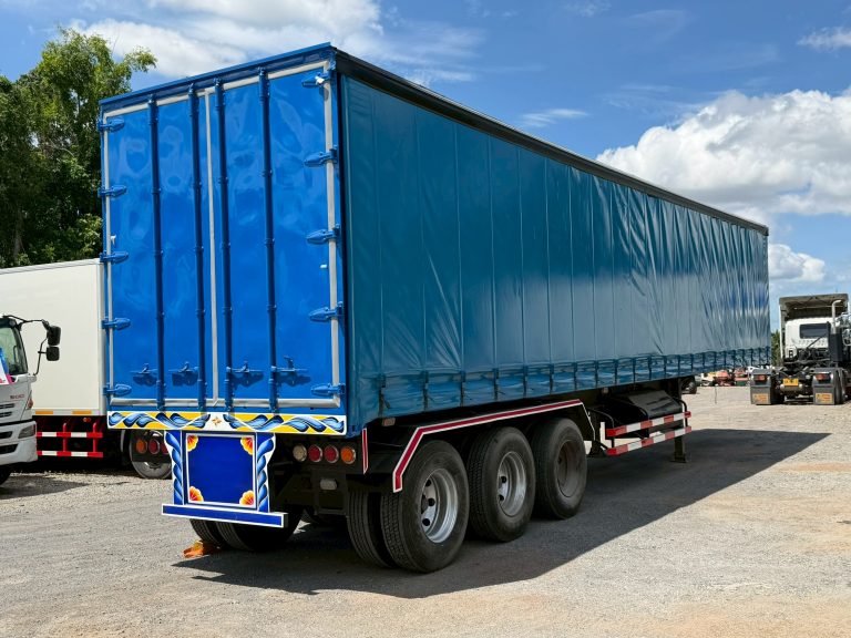 ขายหางผ้าใบ  3 เพลา 12 ล้อ - ผ้าใบปิดข้าง (SMM) สภาพดี พร้อมใช้งาน