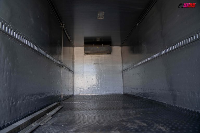 ขาย 6 ล้อ ตู้เย็น HINO FG 212แรงม้า รถบรรทุก 6ล้อ ตู้เย็น ปี2012 เลขไมล์น้อยกว่า 500,000 กม.