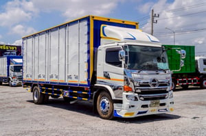 ขาย HINO FG 240 แรงม้า ปี 2019 (2562) ตู้บรรทุก 6 สูบ สภาพพร้อมใช้งาน เล่มพร้อมโอน ขาย HINO FG 240 แรงม้า ปี 2019 (2562) ตู้บรรทุก 6 สูบ สภาพพร้อมใช้งาน เล่มพร้อมโอน