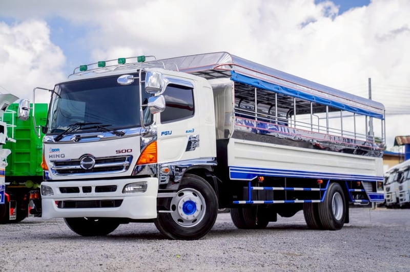 รถสองแถว 6 ล้อ รถบรรทุก ปี2003 HINO FG 212แรงม้า