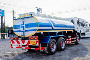 ISUZU FTR 240แรงม้า รถบรรทุก 6ล้อ บรรทุกน้ำ ปี2020