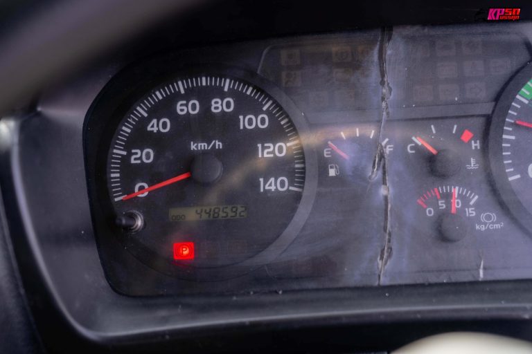 ขาย 6 ล้อ ตู้เย็น HINO FG 212แรงม้า รถบรรทุก 6ล้อ ตู้เย็น ปี2012 เลขไมล์น้อยกว่า 500,000 กม.