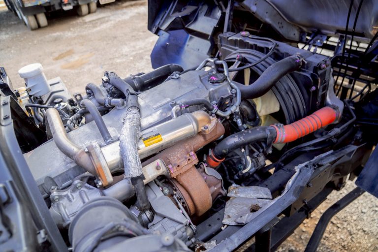 ISUZU FTR 240แรงม้า รถบรรทุก 6ล้อ ตู้แห้ง ปี2011