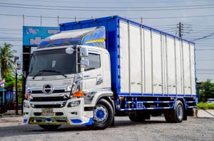 HINO FG 240แรงม้า รถบรรทุก 6ล้อ ตู้แห้ง ปี2019