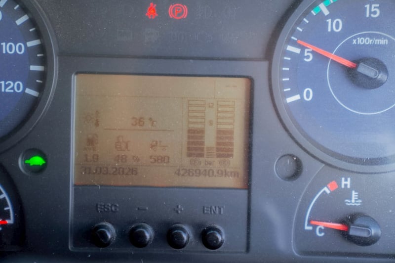 ขายด่วน! UD TRUCKS 370 แรงม้า สภาพนางฟ้า ปี 2020 (ค.ศ. 2020) พร้อมใช้งานทันที!