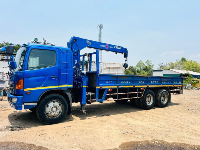 HINO FL 212แรงม้า รถบรรทุก 10ล้อ กระบะเหล็กติดเครน ปี2007