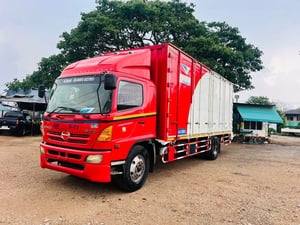 HINO FG 212แรงม้า รถบรรทุก 6ล้อ ตู้แห้ง ปี2013 HINO FG 212แรงม้า รถบรรทุก 6ล้อ ตู้แห้ง ปี2013