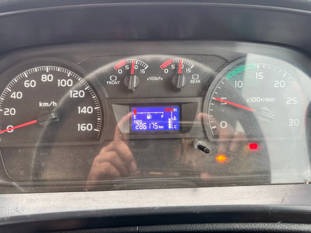 HINO FM 344แรงม้า รถบรรทุก 10ล้อ ดั้มพ์ ปี2019 เลขไมล์ 280,000 กม. HINO FM 344แรงม้า รถบรรทุก 10ล้อ ดั้มพ์ ปี2019 เลขไมล์ 280,000 กม.