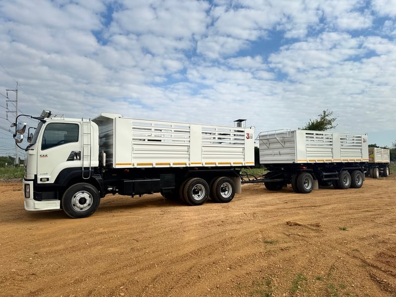 ISUZU FXZ 360แรงม้า รถบรรทุก 10ล้อ พ่วงแม่ลูก ปี2014