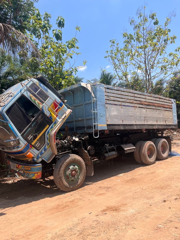 ขายรถ 10 ล้อ Isuzu รุ่น ร๊อกกี้ (เจ้าของขายเอง)