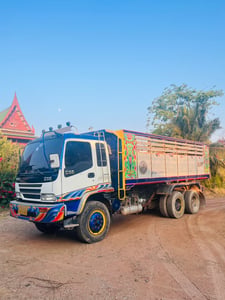 ISUZU FXZ 270แรงม้า รถบรรทุก 10ล้อ ดั้มพ์ ปี2000