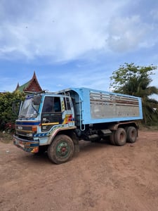ขายรถ 10 ล้อ Isuzu รุ่น ร๊อกกี้ (เจ้าของขายเอง) ขายรถ 10 ล้อ Isuzu รุ่น ร๊อกกี้ (เจ้าของขายเอง)
