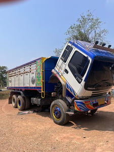 ISUZU FXZ 270แรงม้า รถบรรทุก 10ล้อ ดั้มพ์ ปี2000