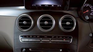 💎 Mercedes-Benz GLC 250d 4MATIC ปี 2017 | SUV หรู ขับเคลื่อน 4 ล้อ 💎 ⚡️ ดีไซน์สปอร์ต พร้อมสมรรถนะเหนือระดับ ⚡️