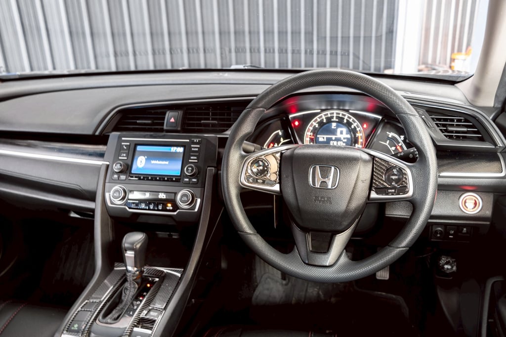 Honda Civic FC 1.8E ปี2021 สภาพนางฟ้า มือเดียวป้ายแดง Honda Civic FC 1.8E ปี2021 สภาพนางฟ้า มือเดียวป้ายแดง