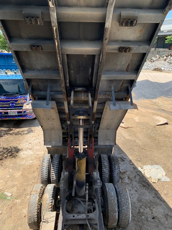 HINO FM 260แรงม้า รถบรรทุก 10ล้อ ดั้มพ์ ปี2018 HINO FM 260แรงม้า รถบรรทุก 10ล้อ ดั้มพ์ ปี2018