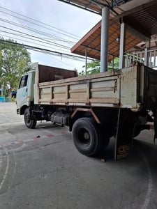 HINO Km777 117แรงม้า รถบรรทุก 6ล้อ ดั้มพ์ ปี1989 เลขไมล์น้อยกว่า 500,000 กม.