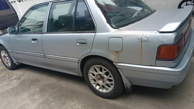 ซีวิคท้ายแดงครับ