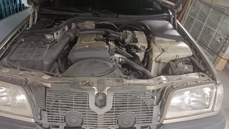 ปี1997 สภาพดี ไมล์140,000กม.ครับ